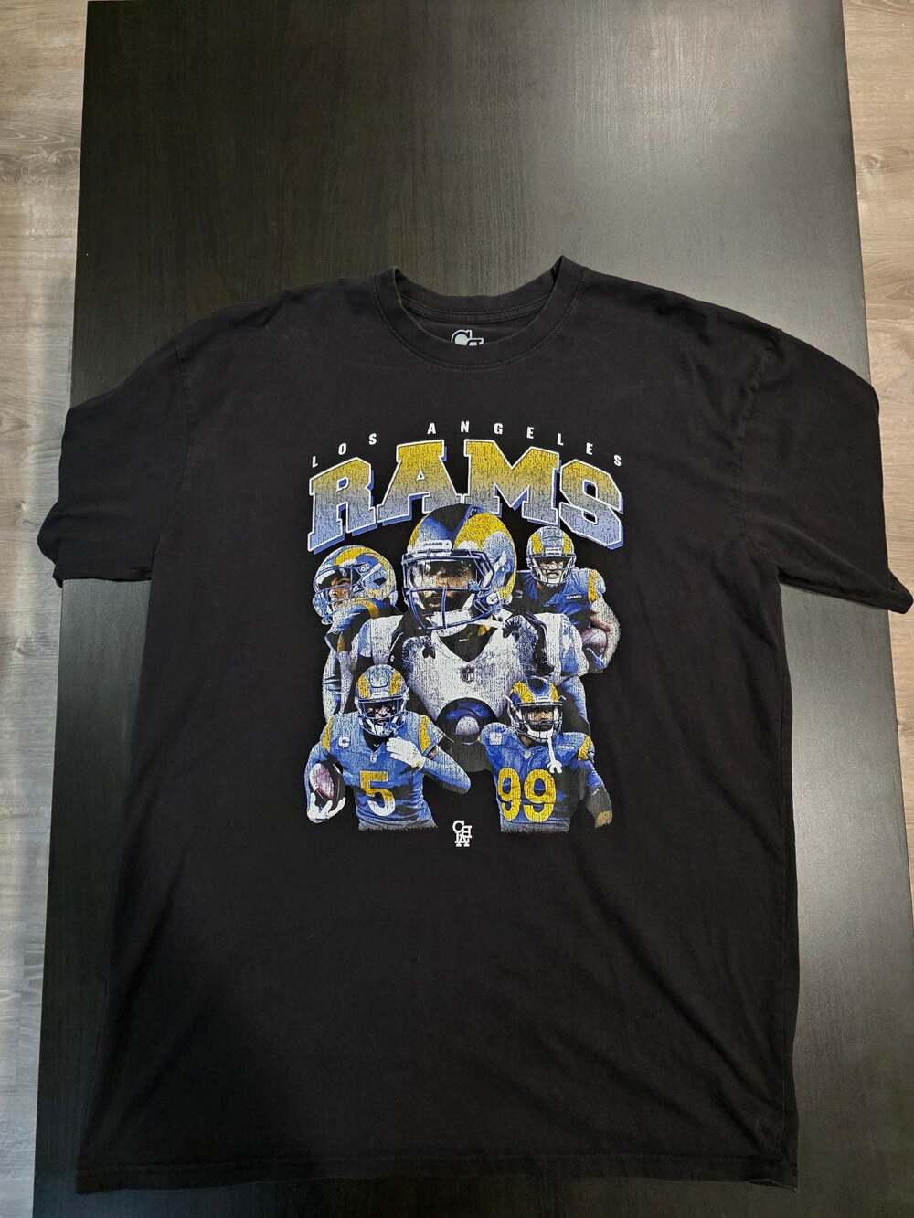 Can't Beat Los Angeles Rams Graphic T-Shirt